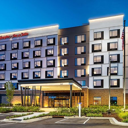 Hampton Inn & Suites Raleigh Midtown, Nc Екстер'єр фото