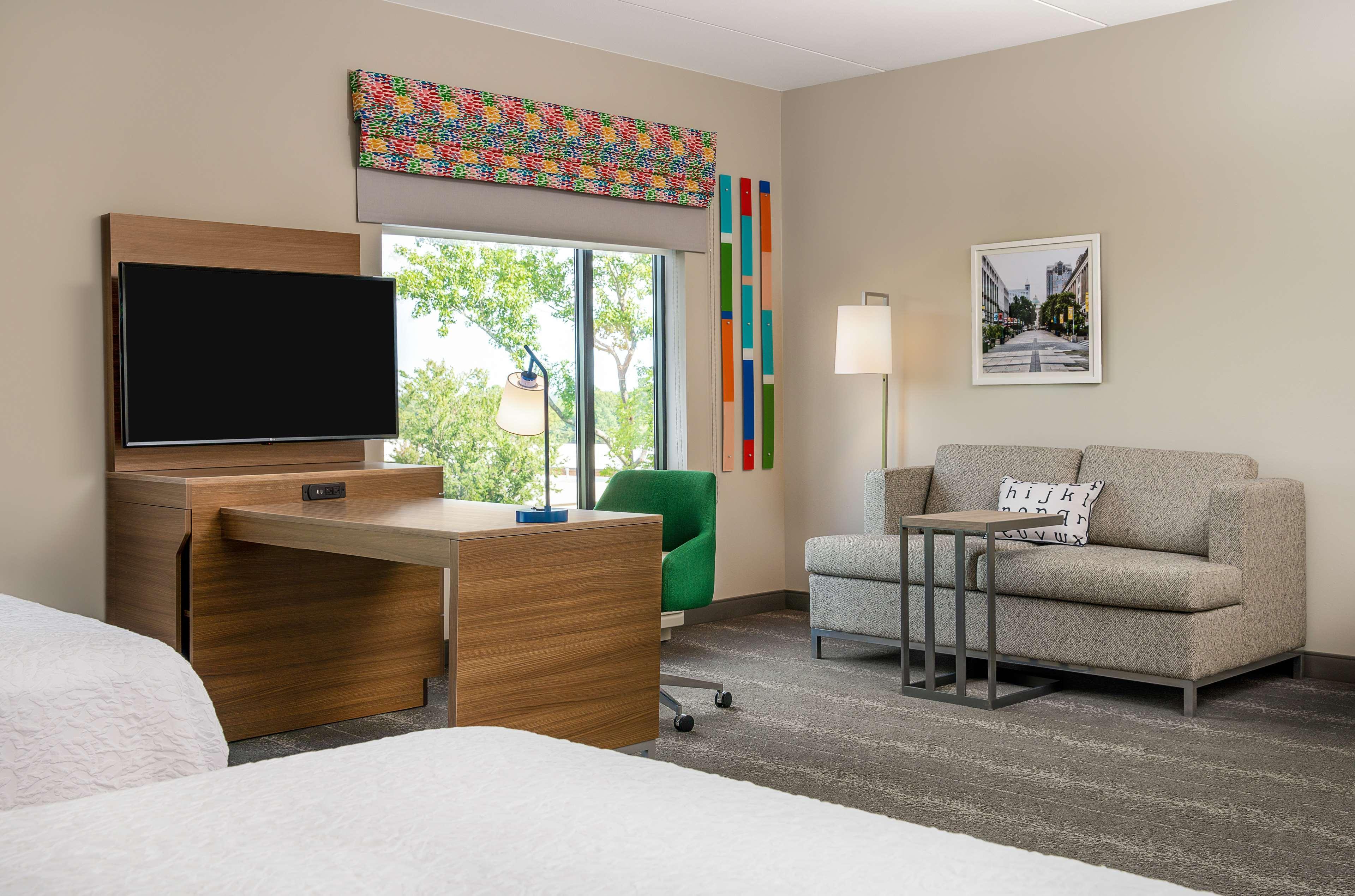 Hampton Inn & Suites Raleigh Midtown, Nc Екстер'єр фото