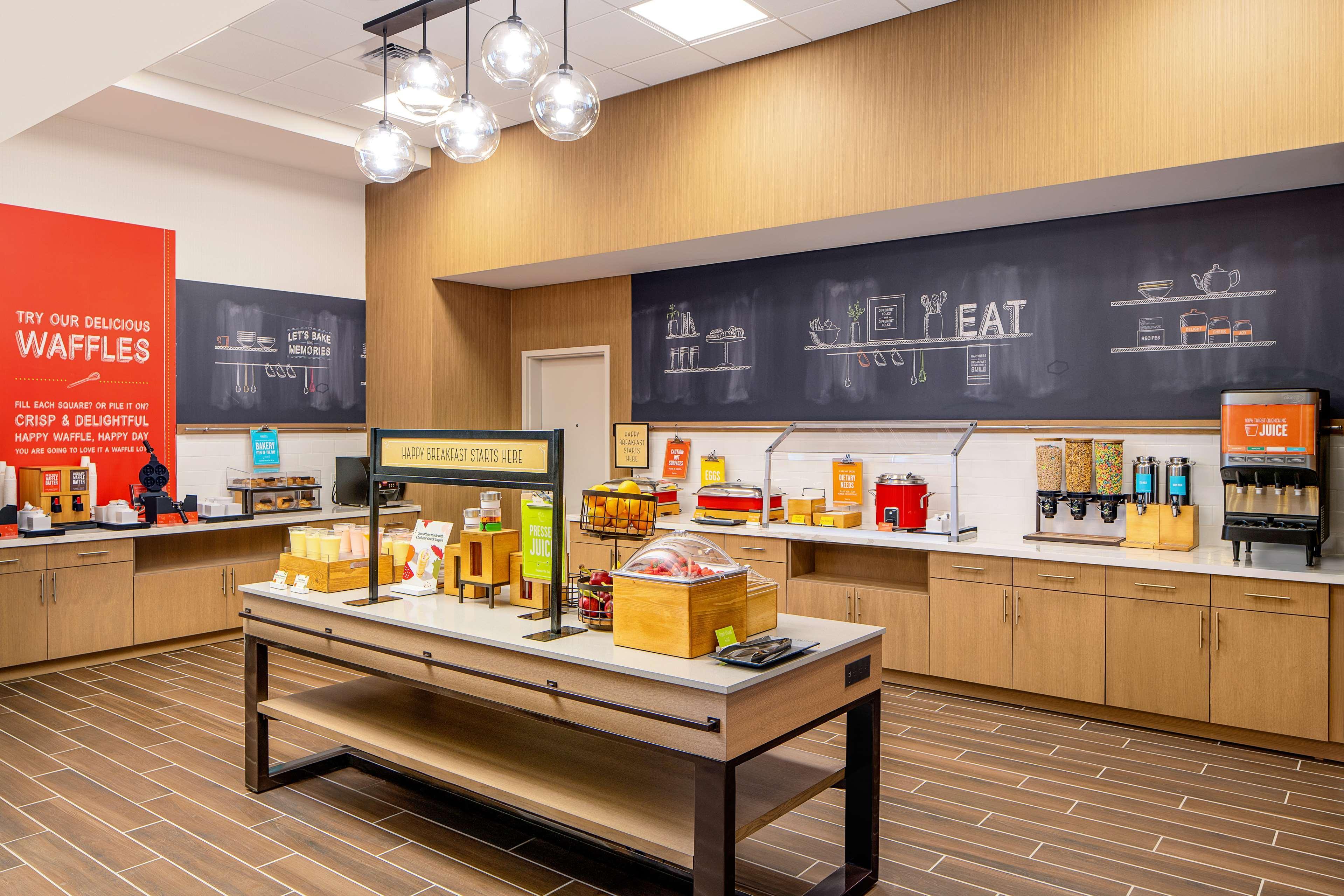 Hampton Inn & Suites Raleigh Midtown, Nc Екстер'єр фото