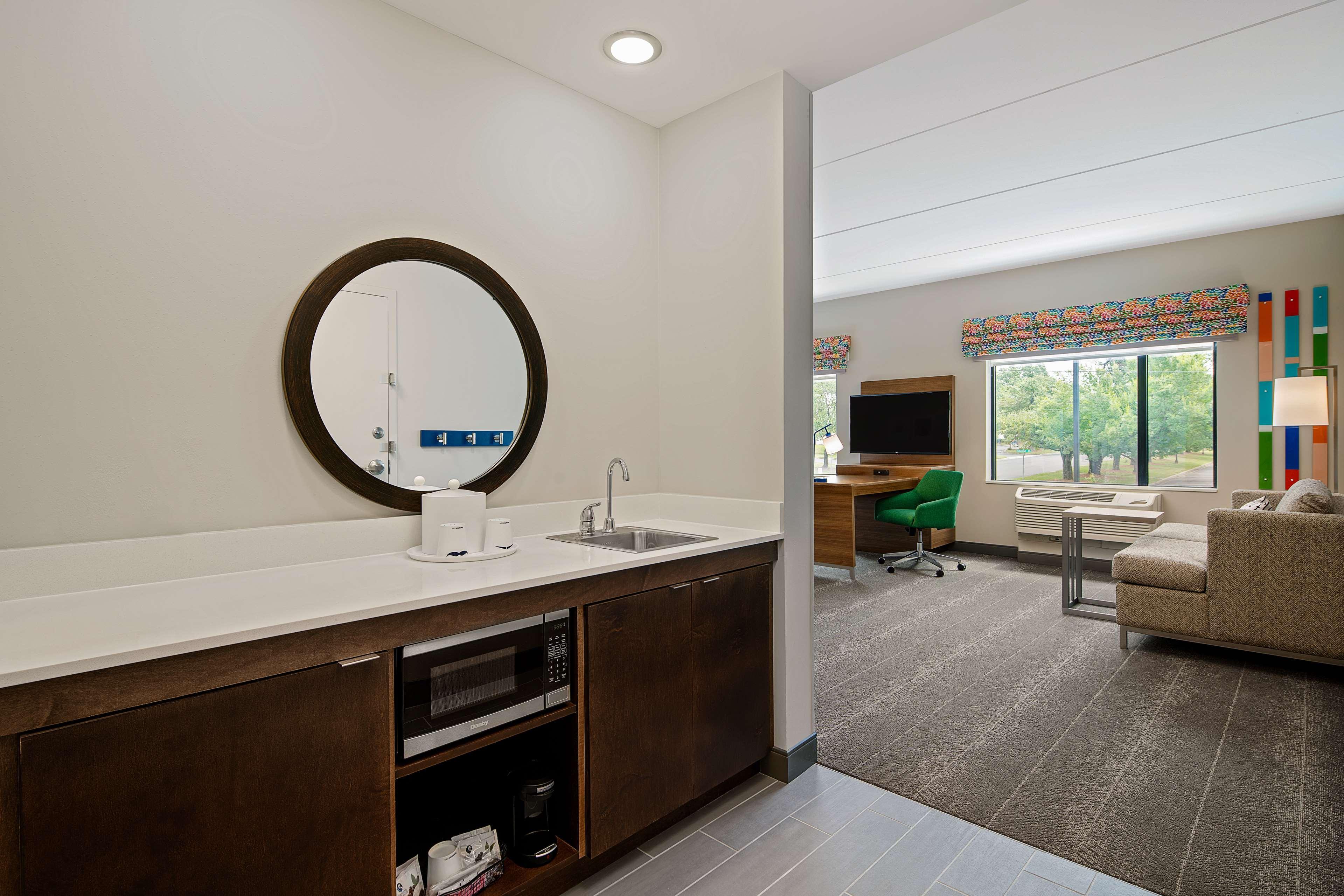 Hampton Inn & Suites Raleigh Midtown, Nc Екстер'єр фото
