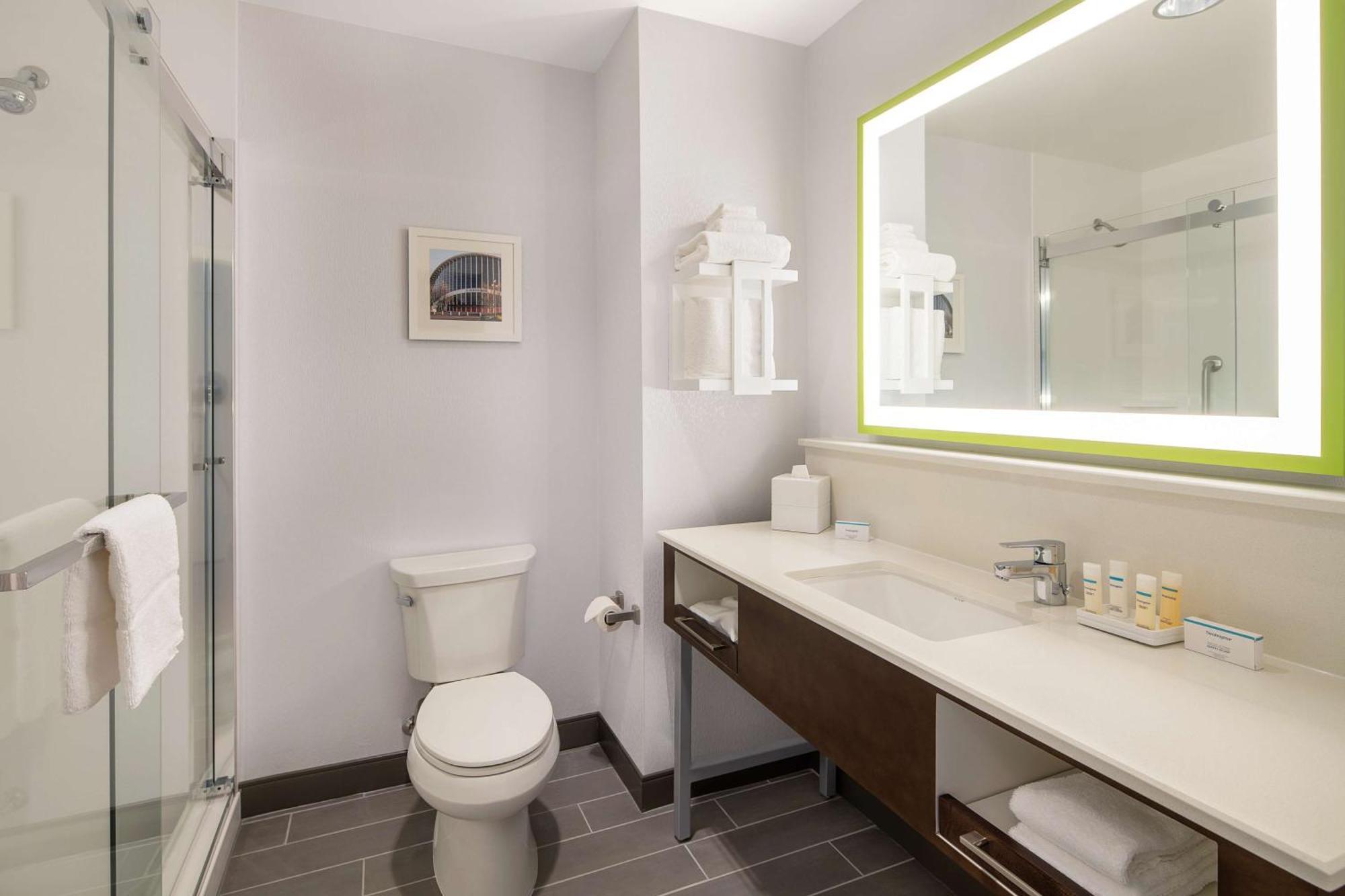 Hampton Inn & Suites Raleigh Midtown, Nc Екстер'єр фото