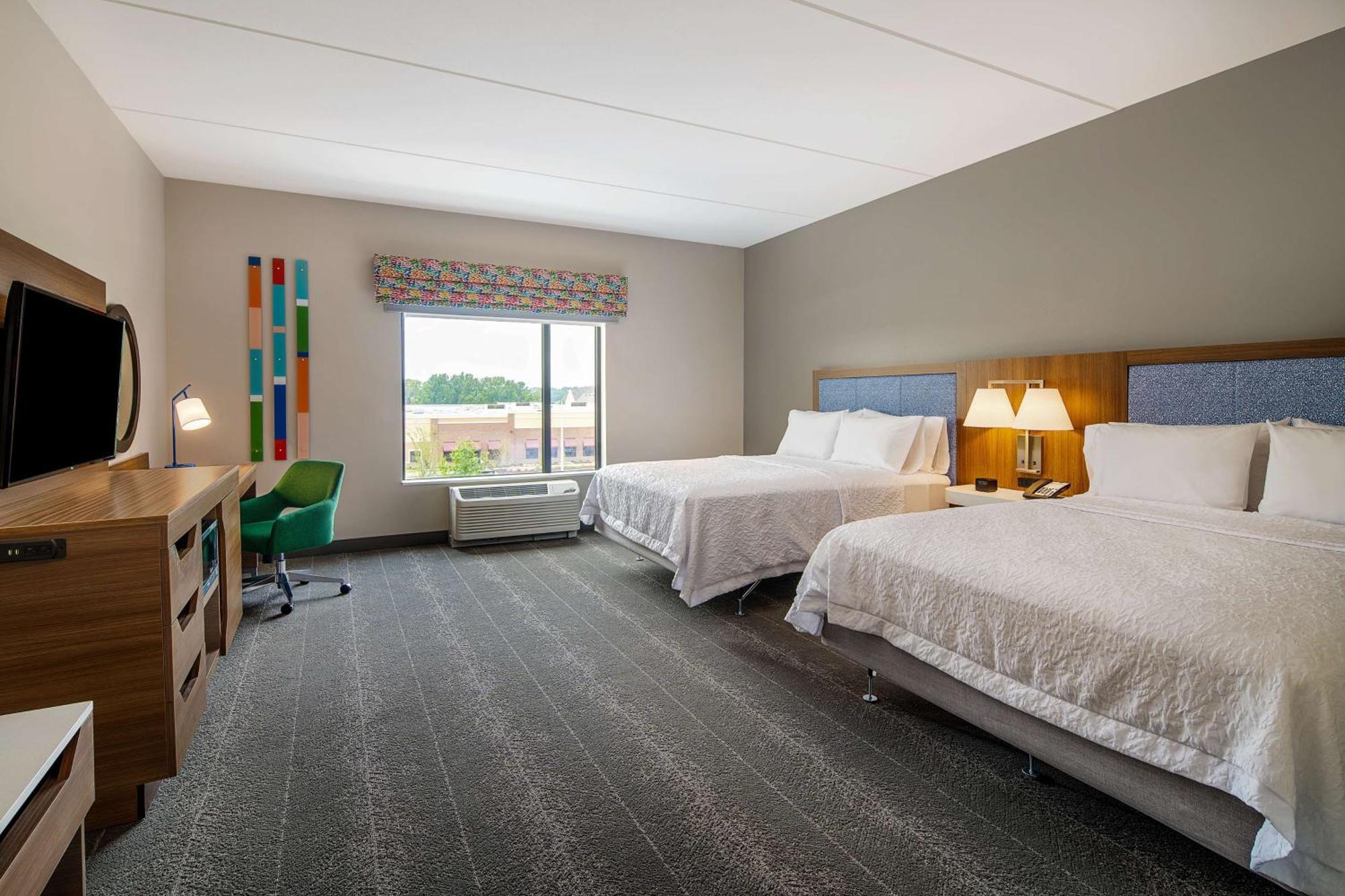 Hampton Inn & Suites Raleigh Midtown, Nc Екстер'єр фото